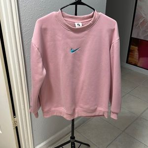 Nike crewneck